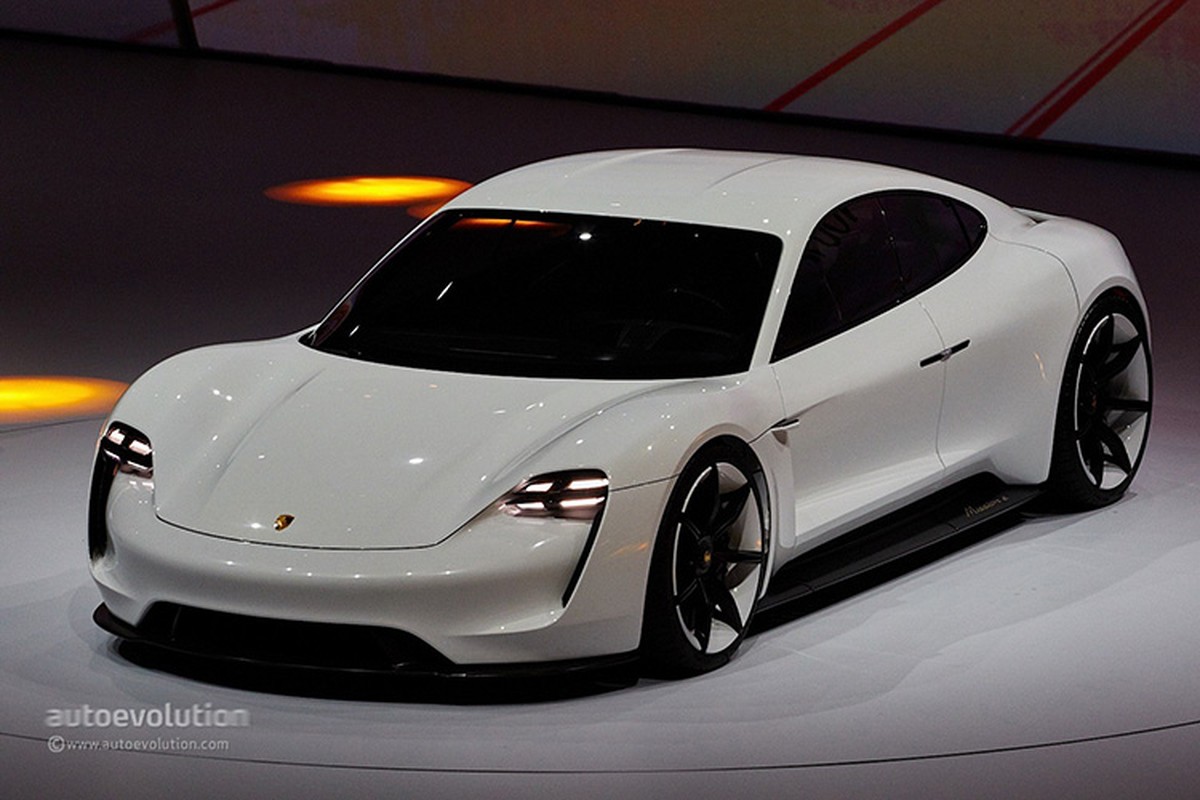 Xem truoc Porsche Mission E se xuat hien trong nam 2020-Hinh-2